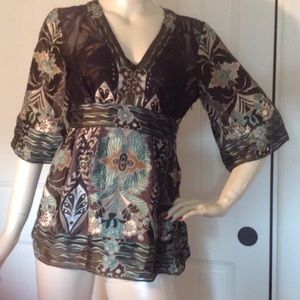 Gorgeous ECI Top Petite Medium